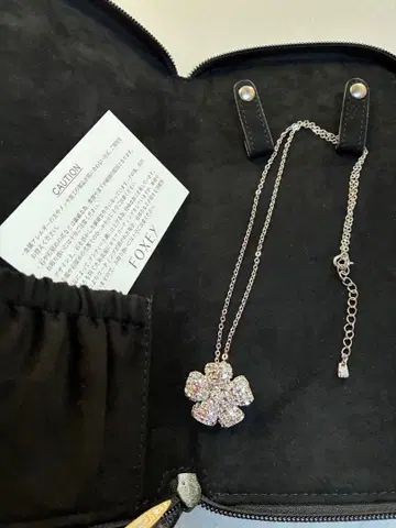 FOXEY 폭시 브로치 & 목걸이