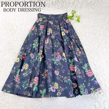 컨디션 최상 PROPORTION BODY DRESSING 보타니컬 스커트