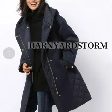 [ 밴야드 스톰 ] 네이비 퀼팅 롱 자켓 후드 부착