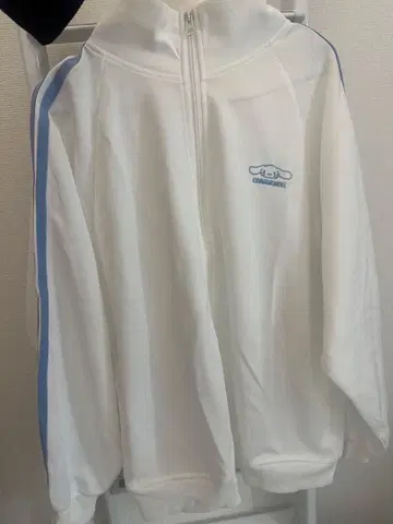 시나몬 집업 저리