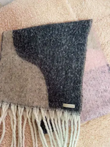 ALEXIA STAM 머플러