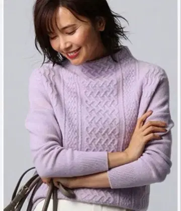 새상품급 언타이틀 보틀넥 울 캐시미어 케이블 짜임 니트 사이즈 2