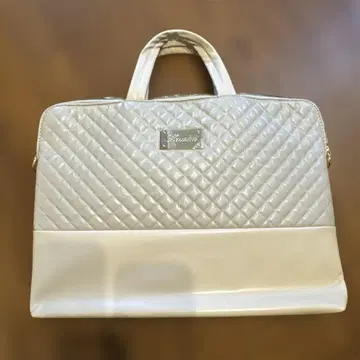 퀼팅 비즈니스백 PC 수납