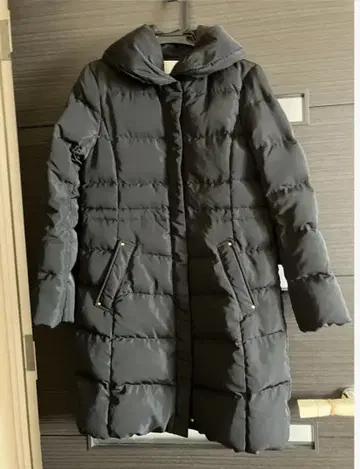 새상품급! 애니시스 다운 코트 M