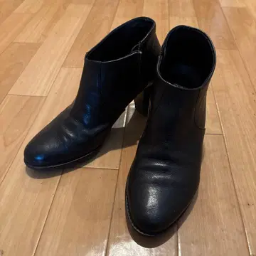 유나이티드 애로우즈 부티