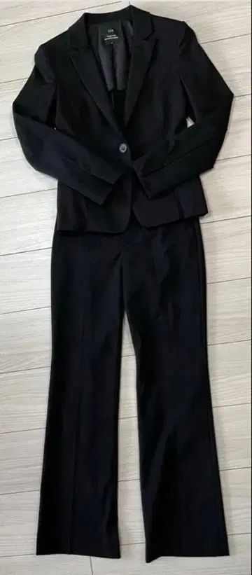 [ 23구 ] [ 스몰 사이즈 ] 팬츠 수트 상하의 세트