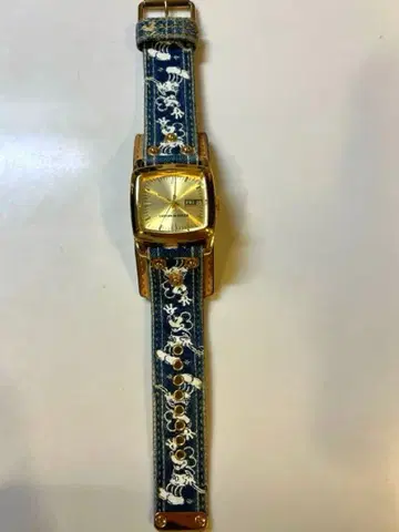 [ 레어 ] CABANEdeZUCCa x 미키마우스 손목시계