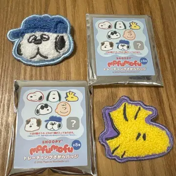 스누피 트레이딩 사가라 배지 올라프 우드스탁