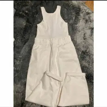 ZARA 슬리브리스 살로펫