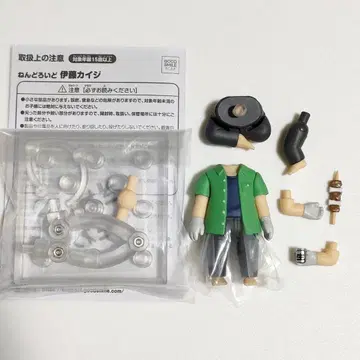 카이지 바디 (맨발), 야키토리, 맥주, 자와자와 이펙트 등 넨도로이드