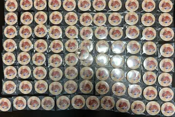 메이짱 우리들의 색채 캔뱃지 코타츠 89개 사인 포함 있음