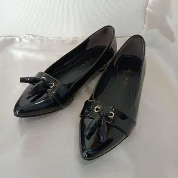 MELIMO 블랙 스틸레토 펌프스 23cm