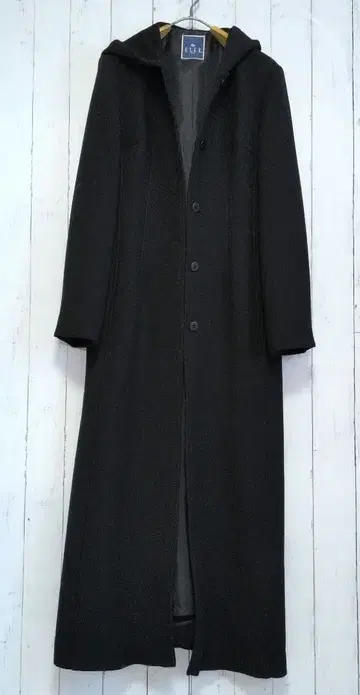 ELLE 후드 부착 롱 코트 블랙