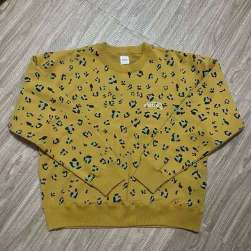 [ ciatre ] 레오파드 무늬 맨투맨 트레이닝복 M 사이즈 머스타드