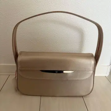 택 포함 미사용 새상품 Ungaro 웅가로 핸드백 소가죽 일본제