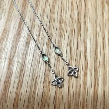 테이크업 아메리칸 귀걸이