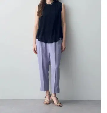 [ 새상품급 ] 사라사 이지 테이퍼드 팬츠 / YECCA VECCA