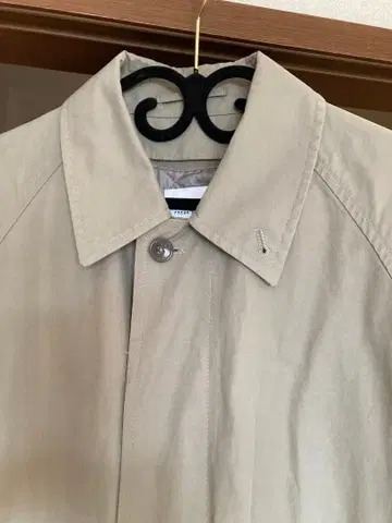 베이지 (모스그린?) 트렌치코트 롱 기장