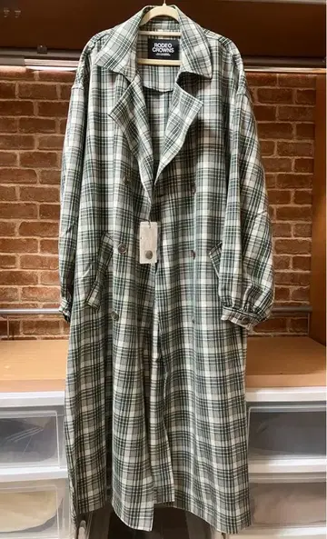 RODEO CROWNS 체크 무늬 트렌치코트