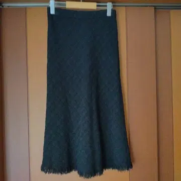 martinique 블랙 트위드 롱 스커트