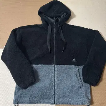 당일 발송*가격 인하! 아디다스 플리스 보아 루즈핏 자켓 M