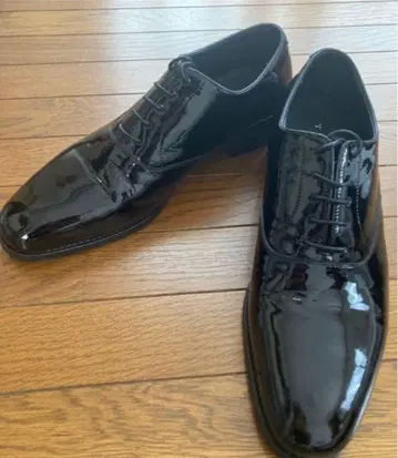 [단시간 사용] 트리트 드레싱 신랑 에나멜 신발