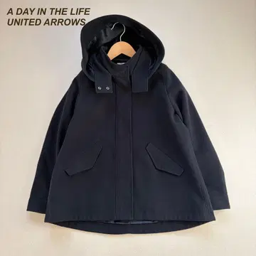 유나이티드 애로우즈 페이크 멜톤 코트 숏코트 후디드 코트