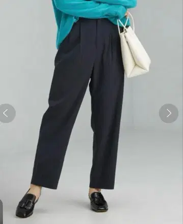 그린 라벨 릴랙싱 하이웨스트 Cu 새틴 턱 팬츠