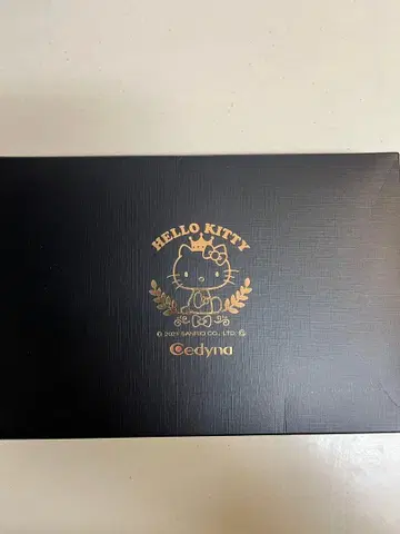 헬로키티 에코백과 파우치 세트