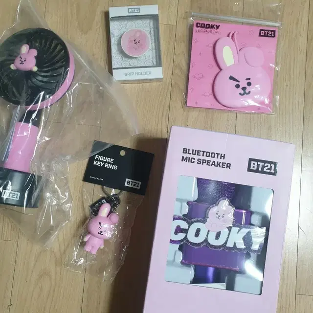 BTS 굿즈랑 블루레이 포토 전부 몽땅