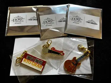 미세스 그린애플 영화 공개 기념 메탈 참 하프 컴프 가챠