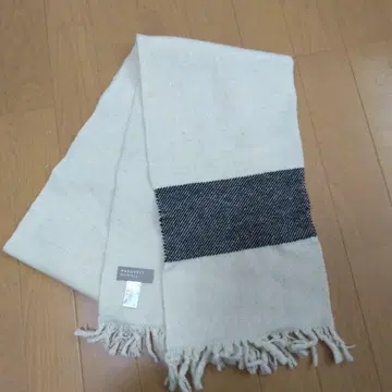 MARGARET HOWELL 울 머플러 아이보리