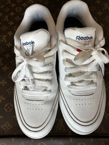 Reebok CLUB C EXTRA 클럽 C 엑스트라 24.5cm