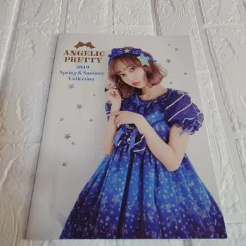 ANGELIC PRETTY 2019 봄/여름 컬렉션 카탈로그