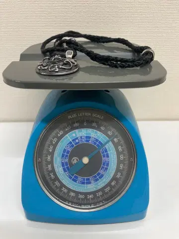 캐주얼한 블랙 금속제 목걸이