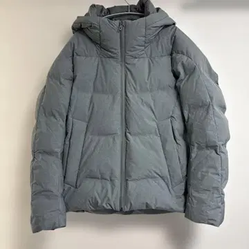 UNIQLO 유니클로 심리스 다운 후드티 3D 컷 새상품급