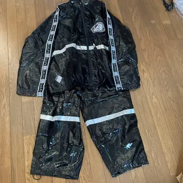 GALFY 블랙 나일론 자켓