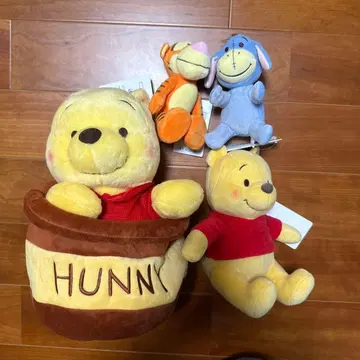디즈니 스토어 푸우 봉제 인형 세트