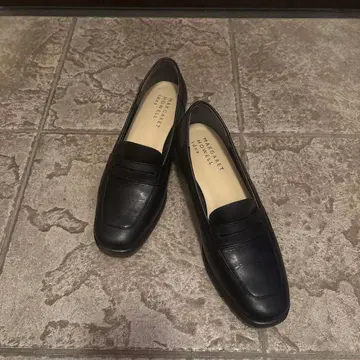 MARGARET HOWELL 블랙 하이힐 펌프스