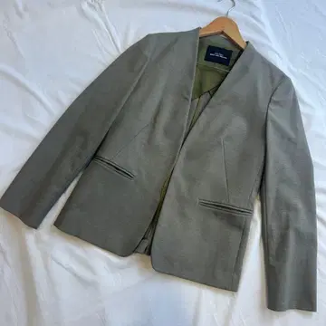 새상품급 그린 라벨 릴랙싱 노카라 자켓 [ 42 ]