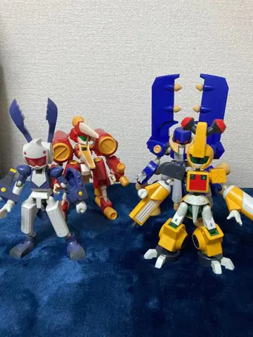 조립 완료 정크 코토부키야 메다로트 1/6 키트 4종 세트