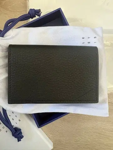 [ 미사용 새상품 ] CAMILLE FOURNET 블랙 명함지갑