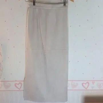 AZUL 베이지 스웨이드풍 타이트 스커트