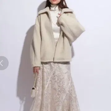 마이 스트라다 36 보아 자켓 숏코트