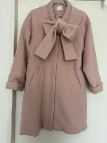 메리제니 리본 포함 핑크 롱 코트