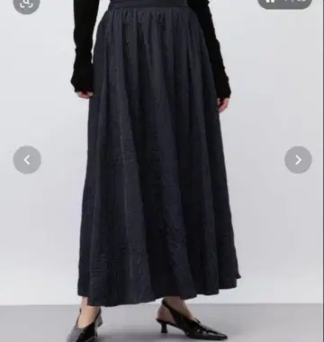 아파트 바이 로리즈 다크 네이비 롱 스커트 미사용 새상품!