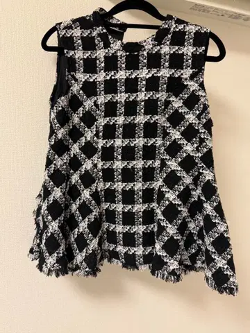 MAISON HERLIPTO 체크 무늬 슬리브리스