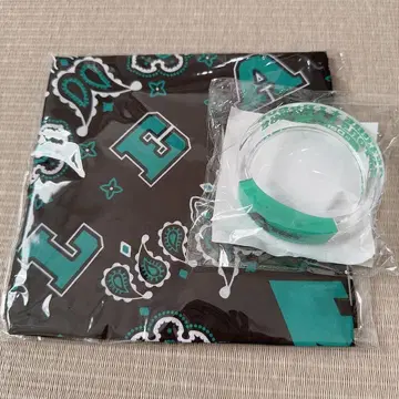 액터즈 리그 2024 반다나 뱅글 라이트