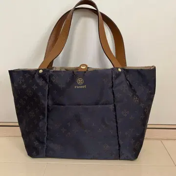 russet 리버서블 토트백 네이비/베이지