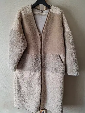 GALLARDA GALANTE 아우터